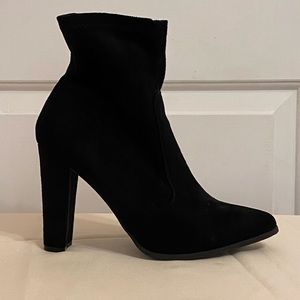 Black brand new boots